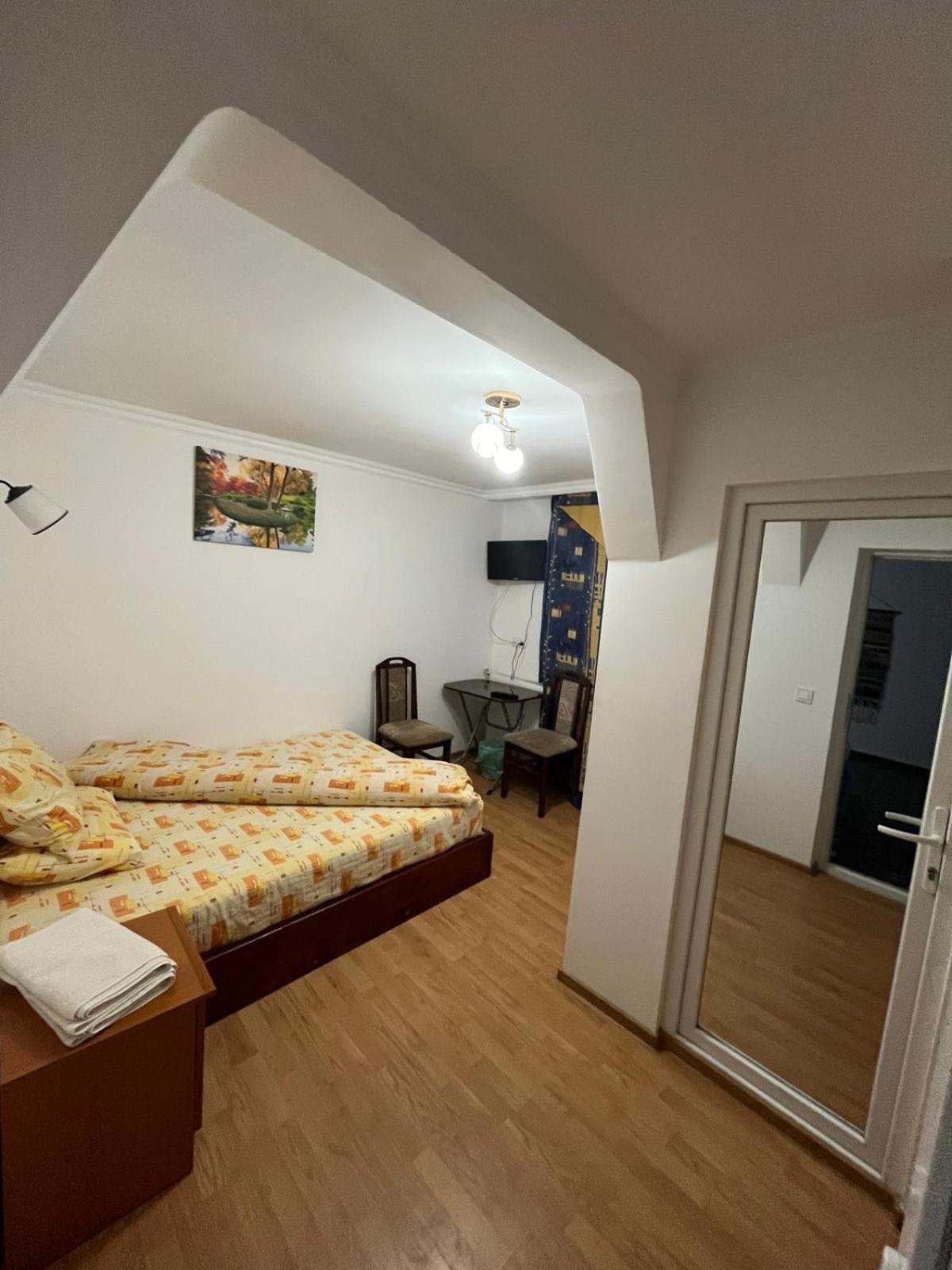 Hotel Casa Dina Băile Herculane Zewnętrze zdjęcie