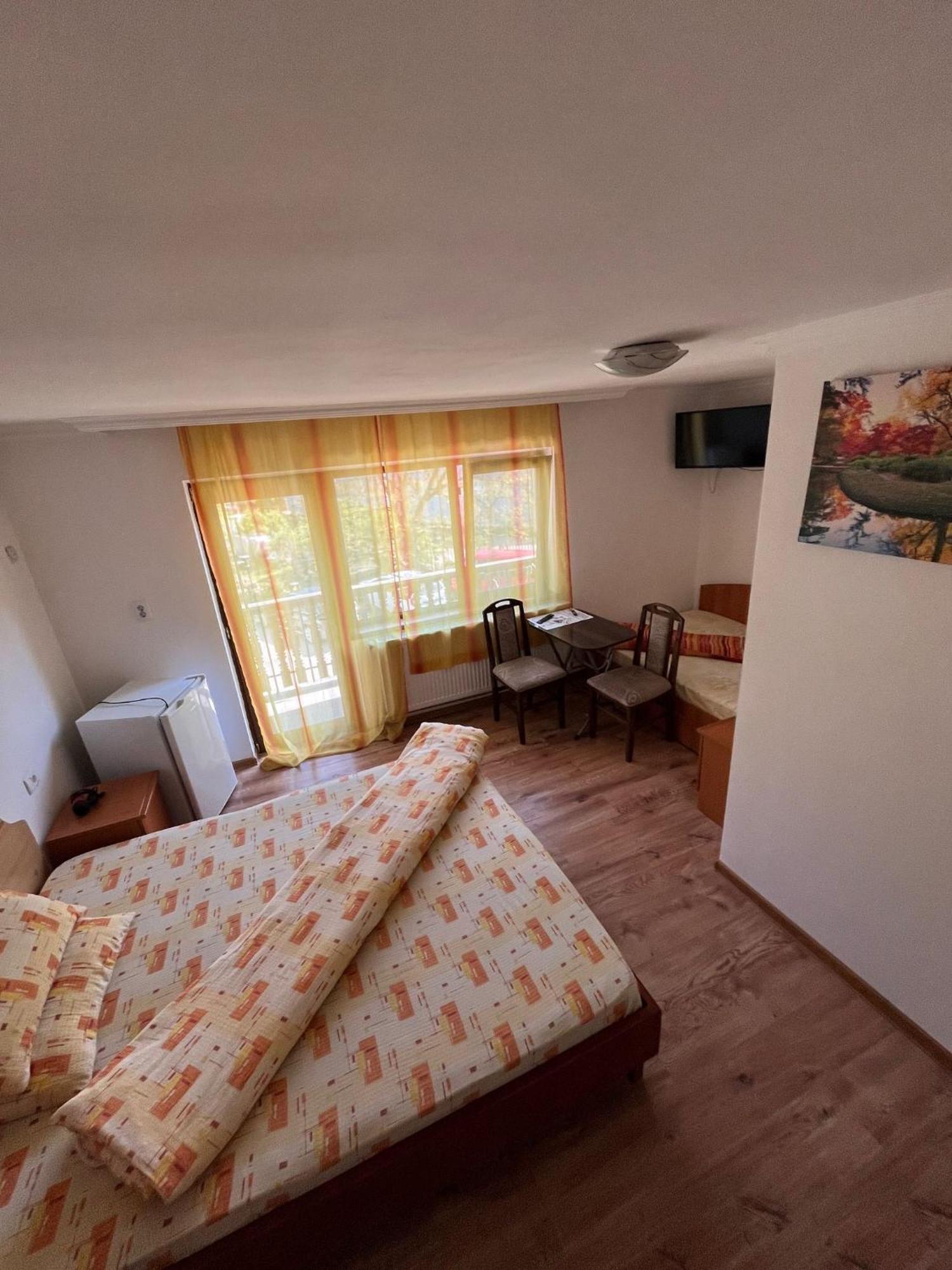 Hotel Casa Dina Băile Herculane Zewnętrze zdjęcie